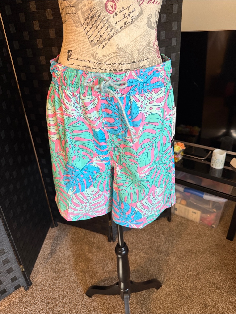 Men's Tropical Leaf Swim Trunks - Pink & Teal
